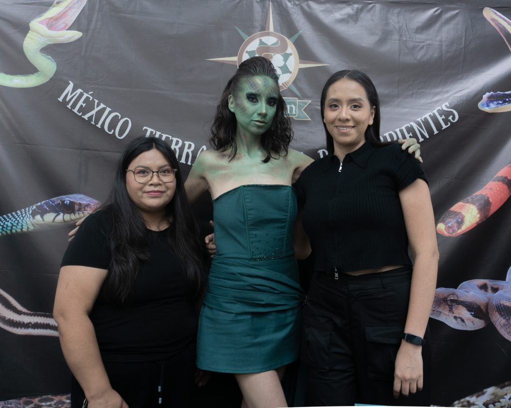 Día Internacional de las Serpientes en el Festival Mexicano de las Serpientes - Angélica Núñez Rico